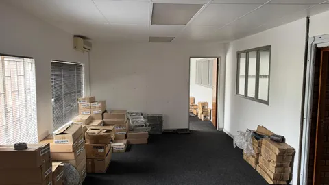 WhatsApp Image 2026-04-17 at 15.44.00.